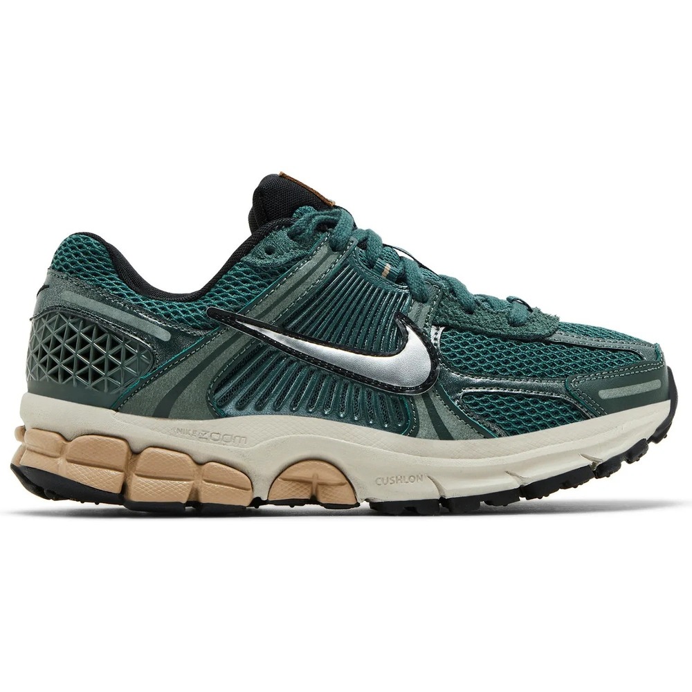 Nike Air Zoom Vomero 5 Vintage Green Women's Size 6 Running Shoes FN6742-300 NEW